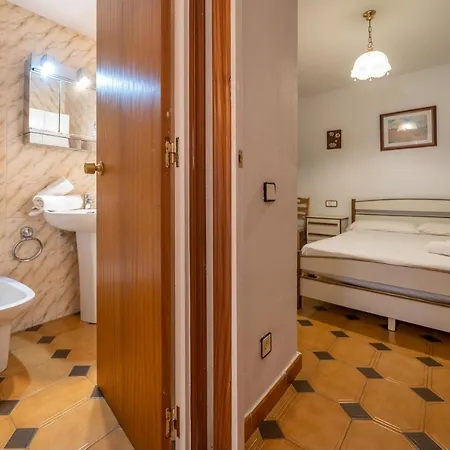 Apartment Homeholidaysrentals Tarongers