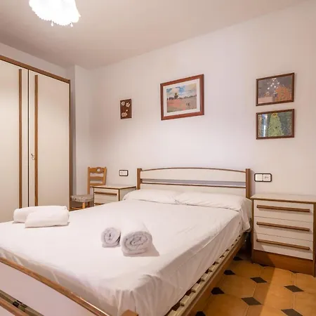Homeholidaysrentals Tarongers Apartment *