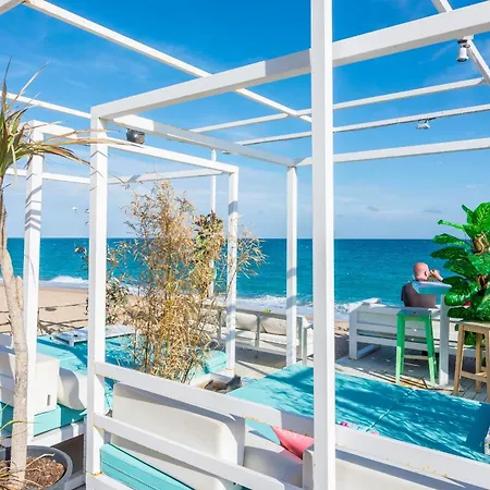Homeholidaysrentals Tarongers