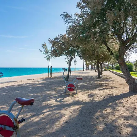 Homeholidaysrentals Tarongers * Pineda de Mar